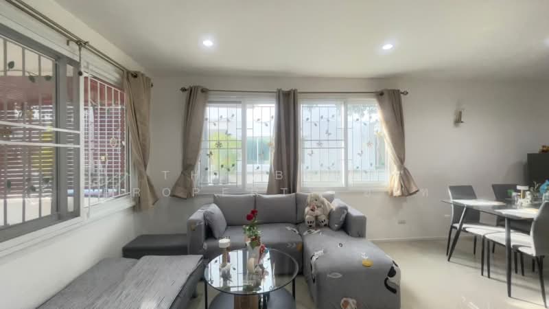 Nirvana Cover Onnut, Bangkok, Soi On Nut 65, Prawet, Bangkok, 3 Bedrooms, 100 sqm, Townhouse For Sale, by The Best Property อาท, 500446737 - DDproperty.com