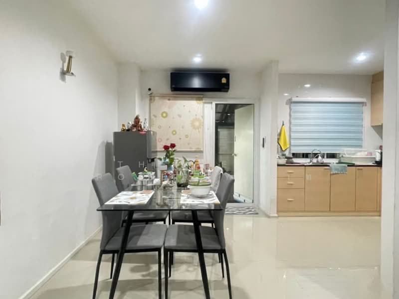 Nirvana Cover Onnut, Bangkok, Soi On Nut 65, Prawet, Bangkok, 3 Bedrooms, 100 sqm, Townhouse For Sale, by The Best Property อาท, 500446737 - DDproperty.com