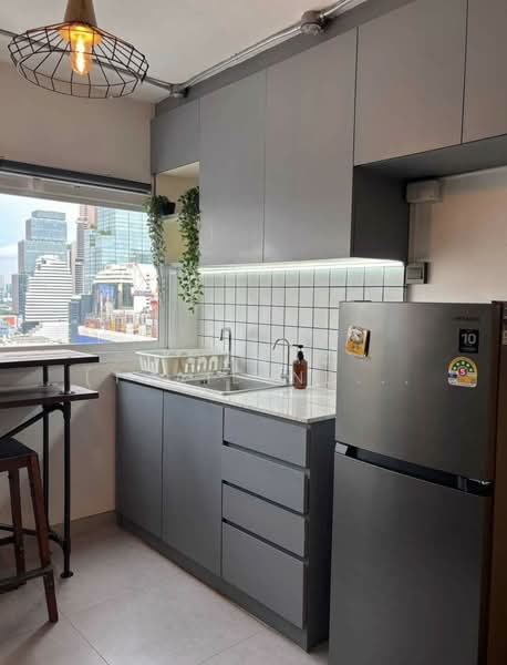 ITF Silom Palace, Bangkok, 160 Soi Naradhiwas Rajanagarindra 1, Suriyawong, Bang Rak, Bangkok, 2 Bedrooms, 97 sqm, Condo For Rent, by Fazwaz (Thailand) Co., Ltd., 500446739 - DDproperty.com