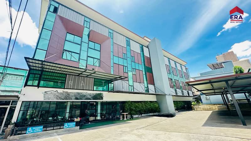 ขายโรงแรม ใจกลางเมืองพิษณุโลก พร้อมดำเนินกิจการต่อรับรายได้ทันที, Phitsanulok, Nai Muang, Muang Phitsanulok, Phitsanulok, , 1,000 sqm, Business For Sale, by ERA Thailand, 500446749 - DDproperty.com