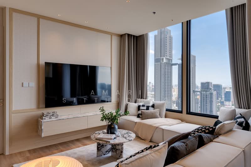 Noble Form Thonglor, Bangkok, Sukhumvit 55, Khlong Tan Nua, Watthana, Bangkok, 3 Bedrooms, 151 sqm, Condo For Sale, by Amarin Sitthidhoon, 500446768 - DDproperty.com