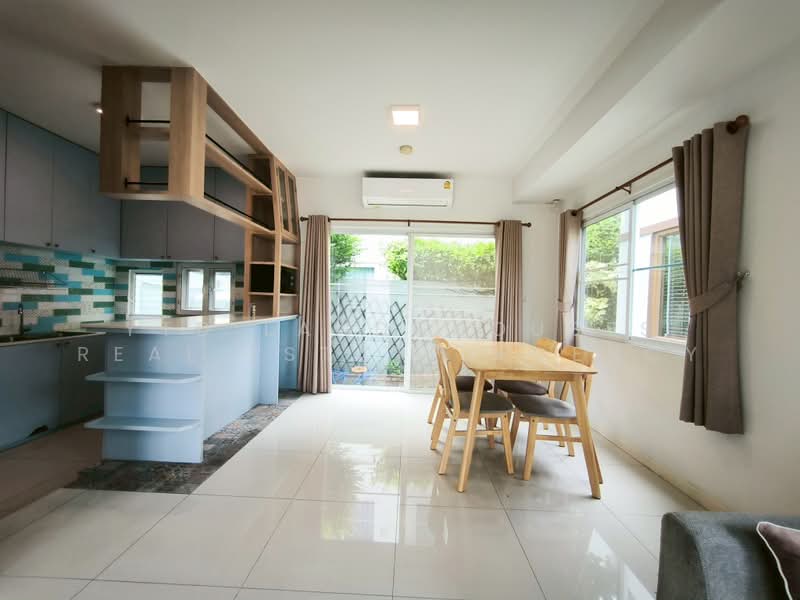 Indy Bangna-Ramkhamhaeng 2, Bangkok, Soi 7, Dok Mai, Prawet, Bangkok, 3 Bedrooms, 145 sqm, Townhouse For Sale, by YTD Land&houses Real Estate Agency, 500446777 - DDproperty.com