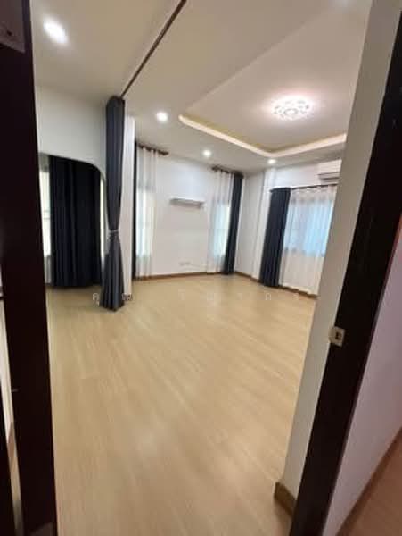ขายบ้านเดี่ยว 2 ชั้น ทำเลดี ใจกลางเมืองอุดรธานี, Udon Thani, Mak Khaeng, Muang Udon Thani, Udon Thani, 4 Bedrooms, 528 sqm, Single Detached House For Sale, by คุณ วิญากร, 500446780 - DDproperty.com