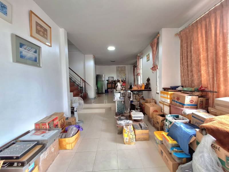 Ruenruedee 3 Ramintra-Hathairaj, Bangkok, Hathairat Road, Min Buri, Bangkok, 4 Bedrooms, 100 sqm, Townhouse For Sale, by The Best Property หาญ, 500446842 - DDproperty.com