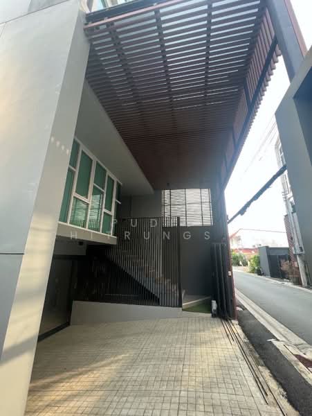 Commercial Space for Rent – Sukhumvit, Wachiratham Sathit, Bangkok, Bang Chak, Phra Khanong, Bangkok, , 585 sqm, Office Space For Rent, by Pudis Chitrungsakorn, 500446852 - DDproperty.com