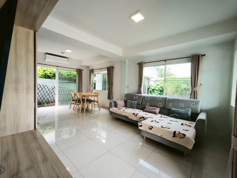 Indy Bangna-Ramkhamhaeng 2, Bangkok, Soi 7, Dok Mai, Prawet, Bangkok, 3 Bedrooms, 145 sqm, Townhouse For Rent, by YTD Land&houses Real Estate Agency, 500446855 - DDproperty.com