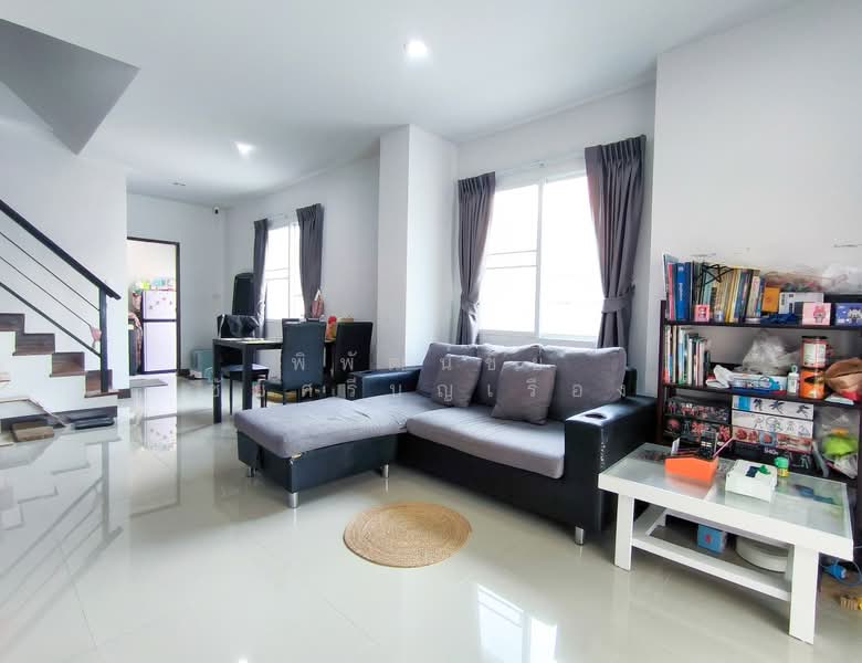 Moobaan K.C. Ramintra 7 : หมู่บ้านเค.ซี. รามอินทรา 7, กรุงเทพ, สามวาตะวันตก, คลองสามวา, กรุงเทพ, 88 ตร.ม., ทาวน์เฮ้าส์ ขาย, โดย พิพัฒน์ชัย ชัยศรีบุญเรือง, 500446862 - DDproperty.com
