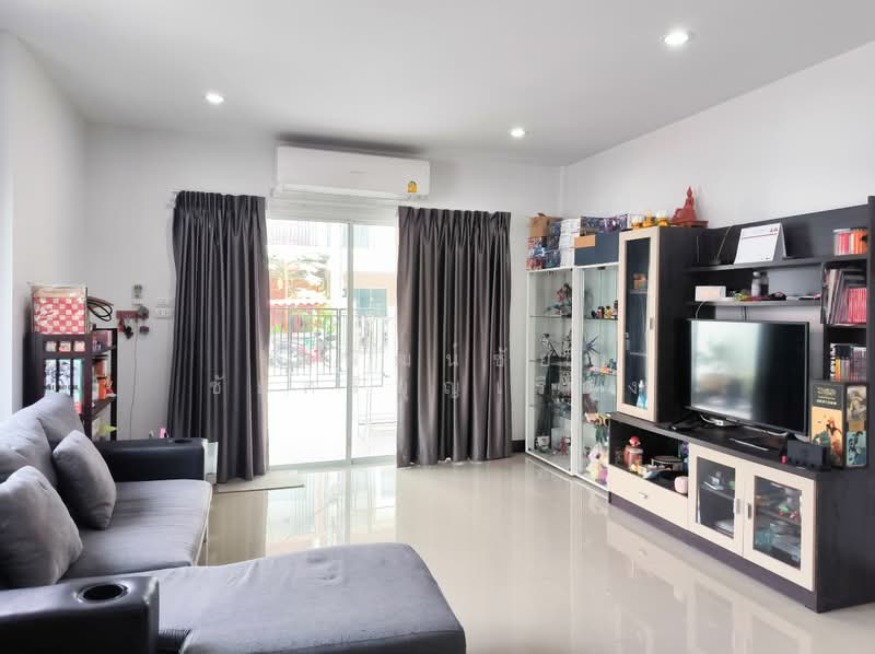 Moobaan K.C. Ramintra 7, Bangkok, Sam Wa Tawan Tok, Khlong Sam Wa, Bangkok, 2 Bedrooms, 88 sqm, Townhouse For Sale, by พิพัฒน์ชัย ชัยศรีบุญเรือง, 500446862 - DDproperty.com