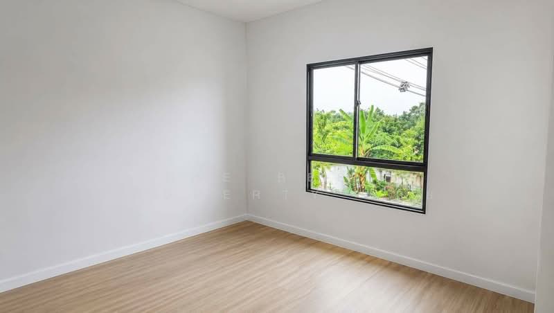 Modi Villa Ladkrabang-Suvarnabhumi, Chachoengsao, Luang Phaeng Road, Khlong Luang Phaeng, Muang Chachoengsao, Chachoengsao, 3 Bedrooms, 100 sqm, Townhouse For Sale, by The Best Property ต้อย, 500446878 - DDproperty.com
