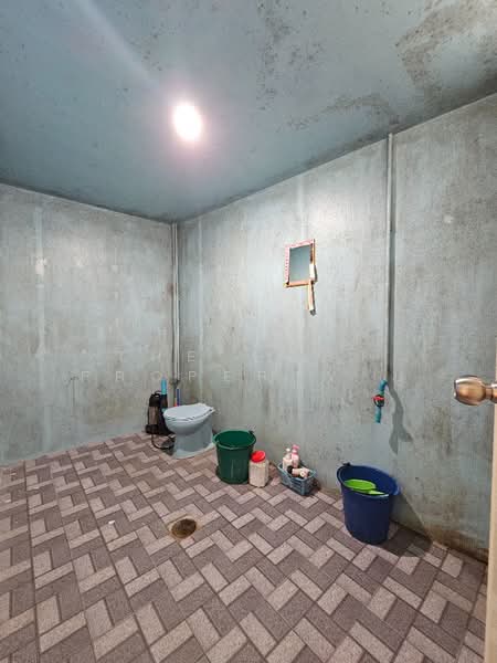 อาคารพาณิชย์บ้านบึง ชลบุรี, Chon Buri (Pattaya), Nong Samsak, Ban Bung, Chon Buri (Pattaya), , 100 sqm, Shophouse For Sale, by The Best Property ปู, 500446937 - DDproperty.com
