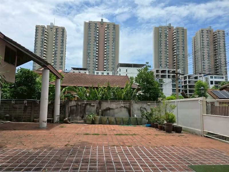 เมืองทองธานี โครงการ2 ซอย16 (Muang Thong Thani Project 2), Nonthaburi, ถนนติวานนท์, Bang Phut, Pak Kret, Nonthaburi, , 800 sqm, Shophouse For Sale, by คุณ ณัฐกานต์ ผดุงมาตรวรกุล (แก้ม), 500446939 - DDproperty.com