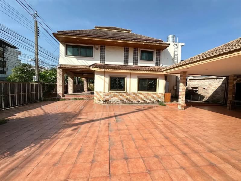 บ้านเดี่ยว 2 ชั้น 184.9 ตร.ว. บ้านเดี่ยว ซอยลาดพร้าว114 ถนนลาดพร้าว, กรุงเทพ, ถนนลาดพร้าว, พลับพลา, วังทองหลาง, กรุงเทพ, 750 ตร.ม., บ้านเดี่ยว ขาย, โดย คุณ ปารดา พลอยแดง (ก้อย), 500447000 - DDproperty.com
