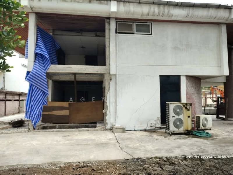 ที่ดินให้เช่า พร้อมบ้านเดี่ยวย่านสุขุมวิท 71 ปรีดีพนมยงค์ 14 (SPSAD4102), กรุงเทพ, พระโขนงเหนือ, วัฒนา, กรุงเทพ, 1,012 ตร.ม., ที่ดิน ให้เช่า, โดย Agent Pla, 500447007 - DDproperty.com