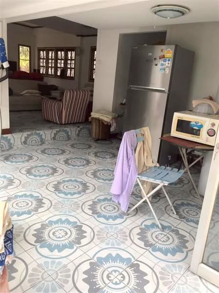 บ้านเดี่ยว 2.5 ชั้น 100 ตร.ว. บ้านเดี่ยวย่านลาดพร้าว ซอยลาดพร้าว87, กรุงเทพ, ถนนลาดพร้าว, คลองเจ้าคุณสิงห์, วังทองหลาง, กรุงเทพ, 400 ตร.ม., บ้านเดี่ยว ขาย, โดย คุณ ณัฐฐาพร สุขสถิตย์ (นุ่น), 500447032 - DDproperty.com