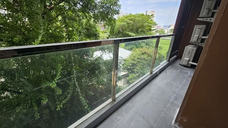 Baan Santisuk, Bangkok, 97 Soi Sukhumvit 38, Phra Kanong, Khlong Toei, Bangkok, 2 Bedrooms, 87 sqm, Condo For Rent, by BANGKOK PROPERTY AGENTS, 500447083 - DDproperty.com