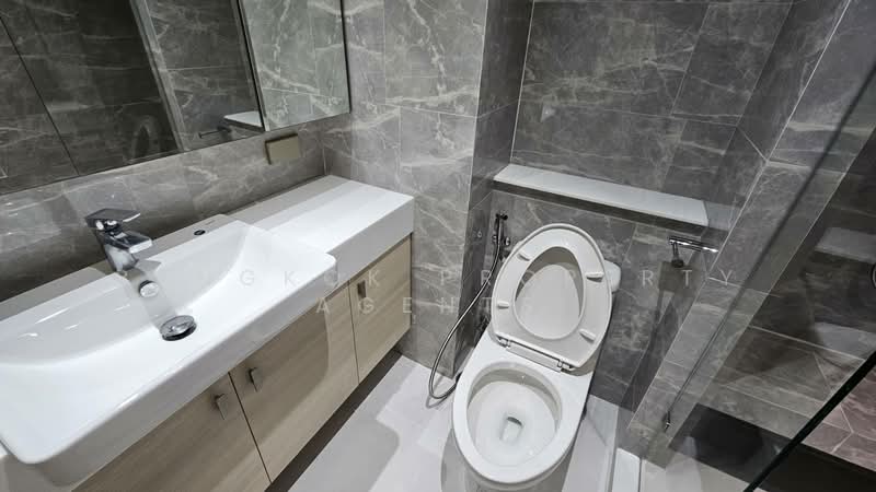 Baan Santisuk, Bangkok, 97 Soi Sukhumvit 38, Phra Kanong, Khlong Toei, Bangkok, 2 Bedrooms, 87 sqm, Condo For Rent, by BANGKOK PROPERTY AGENTS, 500447083 - DDproperty.com