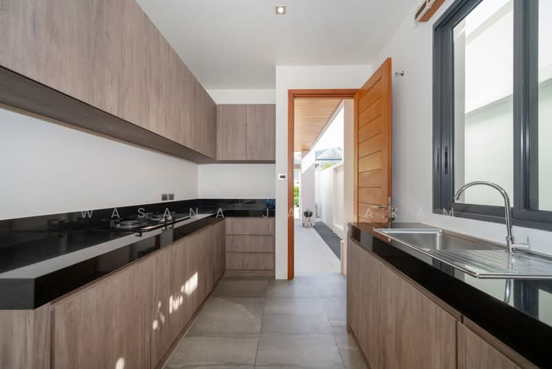 4 Bedrooms Luxury Living in Bangtao, ภูเก็ต, เชิงทะเล, ถลาง, ภูเก็ต, 400 ตร.ม., วิลล่า ให้เช่า, โดย Wasana Jantakam, 500447086 - DDproperty.com