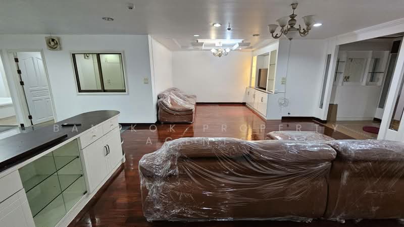 Crystal Garden, Bangkok, 217 Sukhumvit 4 Alley, Khlong Toei, Bangkok, 2 Bedrooms, 32 sqm, Condo For Rent, by BANGKOK PROPERTY AGENTS, 500447102 - DDproperty.com