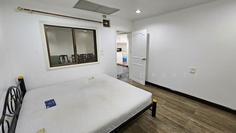 Crystal Garden Condominium : คริสตัล การ์เด้น, กรุงเทพ, 217 ถนนสุขุมวิท ซอย 4, คลองเตย, กรุงเทพ, 32 ตร.ม., คอนโด ให้เช่า, โดย BANGKOK PROPERTY AGENTS, 500447102 - DDproperty.com
