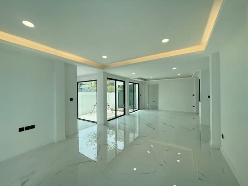 บ้านเดี่ยว รัชโยธิน-รัชดา 42, กรุงเทพ, จันทรเกษม, จตุจักร, กรุงเทพ, 250 ตร.ม., บ้านเดี่ยว ขาย, โดย NR AGENT, 500447117 - DDproperty.com