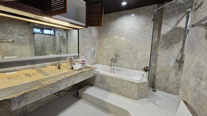 The Lanai Private Residence, Bangkok, 33 Sukhumvit 26, Khong Tan, Khlong Toei, Bangkok, 3 Bedrooms, 350 sqm, Condo For Rent, by BANGKOK PROPERTY AGENTS, 500447119 - DDproperty.com
