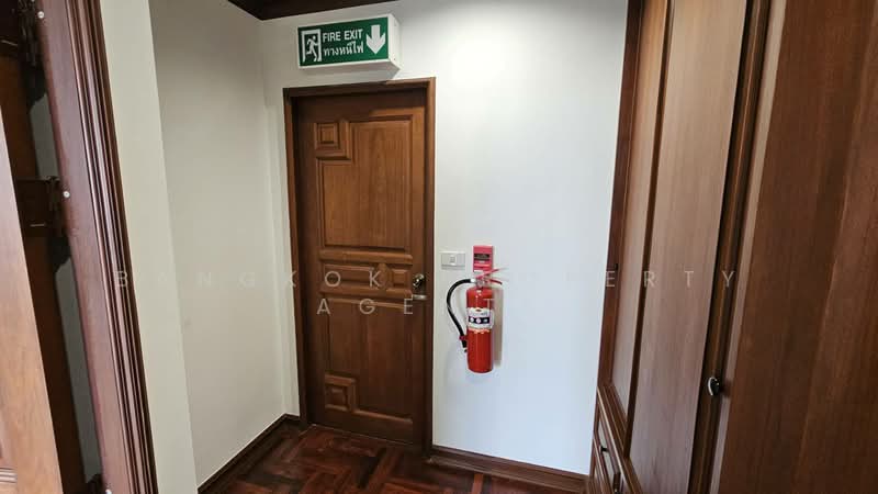 The Lanai Private Residence, Bangkok, 33 Sukhumvit 26, Khong Tan, Khlong Toei, Bangkok, 3 Bedrooms, 350 sqm, Condo For Rent, by BANGKOK PROPERTY AGENTS, 500447119 - DDproperty.com