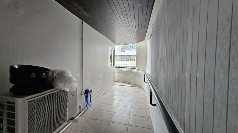 The Lanai Private Residence, Bangkok, 33 Sukhumvit 26, Khong Tan, Khlong Toei, Bangkok, 4 Bedrooms, 380 sqm, Condo For Rent, by BANGKOK PROPERTY AGENTS, 500447129 - DDproperty.com