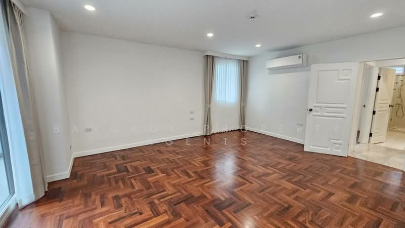 The Lanai Private Residence, Bangkok, 33 Sukhumvit 26, Khong Tan, Khlong Toei, Bangkok, 4 Bedrooms, 380 sqm, Condo For Rent, by BANGKOK PROPERTY AGENTS, 500447129 - DDproperty.com