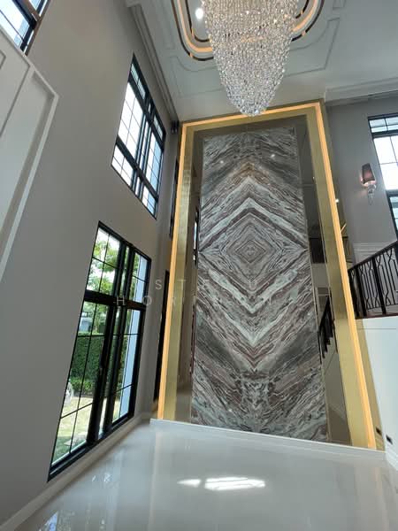 The Palazzo Pinklao, Bangkok, 55 Borommaratchachonnani Frontage Rd, Sala Thammasop, Thawi Watthana, Bangkok, 4 Bedrooms, 403 sqm, Single Detached House For Sale, by Eastblue Horizon, 500447143 - DDproperty.com