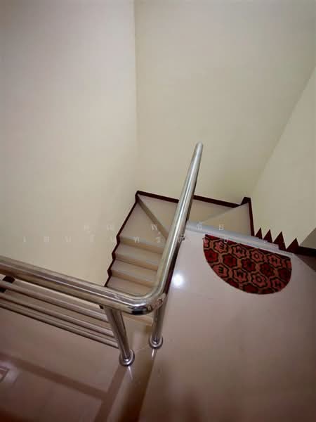 เค.ซี.คู่สร้างวิลล่า เฟส6 ( K.C. Kusang Villa Phase 6 ), Samut Prakan, ถนนประชาอุทิศ-วัดคู่สร้าง, Nai Khlong Bang Pla Kot, Phra Samut Jadee, Samut Prakan, 4 Bedrooms, 130 sqm, Townhouse For Sale, by คุณ พรชัย เสนจันทร์ฒิไชย (โก้), 500447160 - DDproperty.com