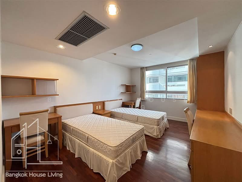 Krungthep Thani Tower, Bangkok, 56 Soi Sukhumvit 24, Khong Tan, Khlong Toei, Bangkok, 3 Bedrooms, 230 sqm, Condo For Rent, by Bangkok House Living, 500447173 - DDproperty.com