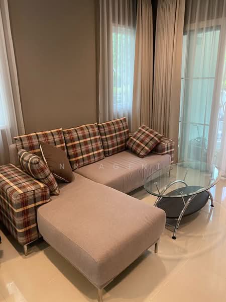 Baan Klang Muang Rama 9 (Motorway), Bangkok, New Bangkok-Chonburi Road, Suan Luang, Bangkok, 3 Bedrooms, 150 sqm, Townhouse For Sale, by NR AGENT, 500447178 - DDproperty.com