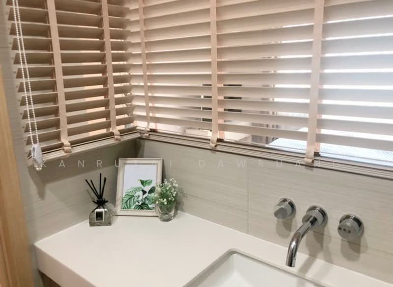Siri At Sukhumvit, Bangkok, 902 Sukhumvit Road, Phra Kanong, Khlong Toei, Bangkok, 1 Bedroom, 51 sqm, Condo For Sale, by Kanrutai Dawruang, 500447203 - DDproperty.com
