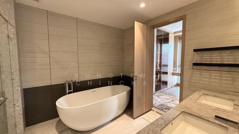 Luxury Townhome for Rent in Phrakanong - Onnut | Private Elevator | Fully Furnished, Bangkok, สุขุมวิท 54, Bang Chak, Phra Khanong, Bangkok, 3 Bedrooms, 320 sqm, Townhouse For Rent, by Rungtiwa Chinchai, 500447210 - DDproperty.com