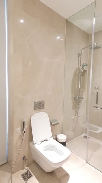 Magnolias Waterfront Residences, Bangkok, 259 Charoen Nakhon Road, Khlong Ton Sai, Khlong San, Bangkok, 2 Bedrooms, 102 sqm, Condo For Rent, by Ms.Tharnthip Lomkongkaew, 500447233 - DDproperty.com