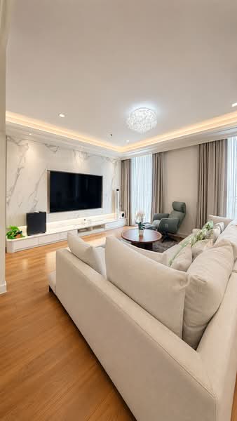 Noble BE33, Bangkok, 19 Soi Sukhumvit 33, Khlong Tan Nua, Watthana, Bangkok, 3 Bedrooms, 136 sqm, Condo For Sale, by กัลยา อนุกูล, 500447237 - DDproperty.com