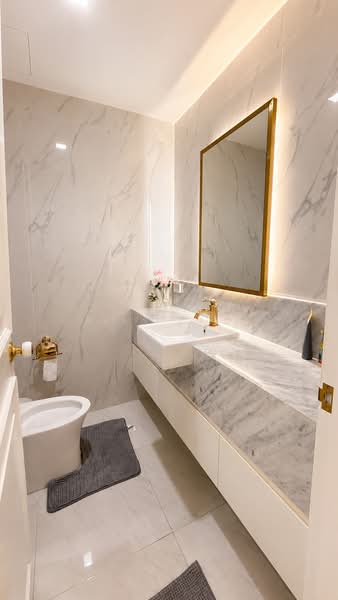 Noble BE33, Bangkok, 19 Soi Sukhumvit 33, Khlong Tan Nua, Watthana, Bangkok, 3 Bedrooms, 136 sqm, Condo For Sale, by กัลยา อนุกูล, 500447237 - DDproperty.com