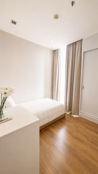 Noble BE33, Bangkok, 19 Soi Sukhumvit 33, Khlong Tan Nua, Watthana, Bangkok, 3 Bedrooms, 136 sqm, Condo For Sale, by กัลยา อนุกูล, 500447237 - DDproperty.com