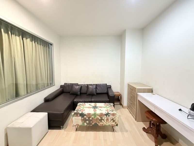 Rhythm Ratchada, Bangkok, 558 Ratchadaphisek Road, Samsen Nok, Huai Khwang, Bangkok, 1 Bedroom, 37 sqm, Condo For Rent, by Areeya Kingwichit, 500447249 - DDproperty.com