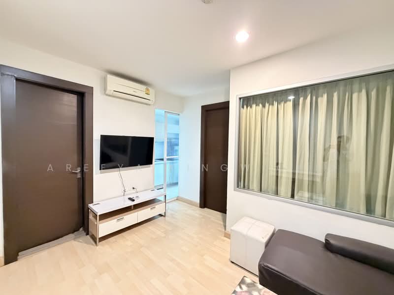 Rhythm Ratchada, Bangkok, 558 Ratchadaphisek Road, Samsen Nok, Huai Khwang, Bangkok, 1 Bedroom, 37 sqm, Condo For Rent, by Areeya Kingwichit, 500447249 - DDproperty.com