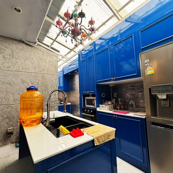The Season Phetkasem 69, Bangkok, 79 Road along Khlong Phasi Charoen, southern side, Nong Kham, Nong Khaem, Bangkok, 3 Bedrooms, 180 sqm, Semi-Detached House (Twin House) For Sale, by AJHOMECENTER - คุณโต, 500447283 - DDproperty.com