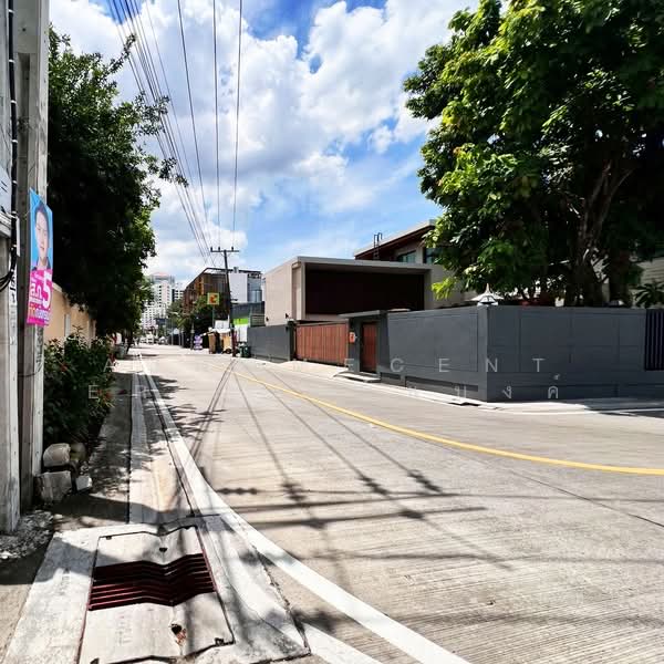 ที่ดินพร้อมบ้านเดี่ยว3หลัง ขนาด2-1-37ไร่ ซ.พระราม9 ซ.53, กรุงเทพ, สวนหลวง, กรุงเทพ, 3,748 ตร.ม., ที่ดิน ขาย, โดย AJHOMECENTER - คุณแบงค์, 500447295 - DDproperty.com