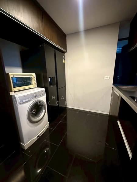 The Ritz-Carlton Residences, Bangkok, 114 Narathiwat Ratchanakarin Road, Silom, Bang Rak, Bangkok, 3 Bedrooms, 197 sqm, Condo For Sale, by Ms.Tharnthip Lomkongkaew, 500447340 - DDproperty.com