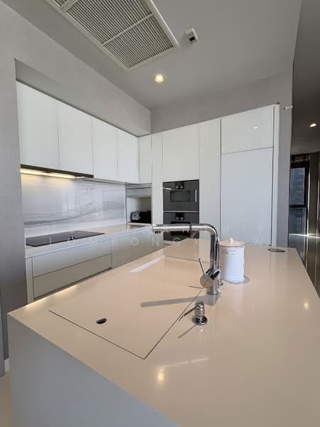 Vittorio 39, Bangkok, 8 Sukhumvit, Khlong Tan Nua, Watthana, Bangkok, 2 Bedrooms, 127 sqm, Condo For Rent, by Ms.Tharnthip Lomkongkaew, 500447352 - DDproperty.com
