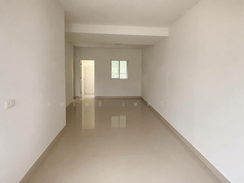 Lio Bliss Rangsit-Klongluang, Pathum Thani, Soi Khlong Luang 60, Phahonyothin Road, Khlong Song, Khlong Luang, Pathum Thani, 3 Bedrooms, 104 sqm, Townhouse For Sale, by สมโพธิ เทศวิรัช, 500447377 - DDproperty.com