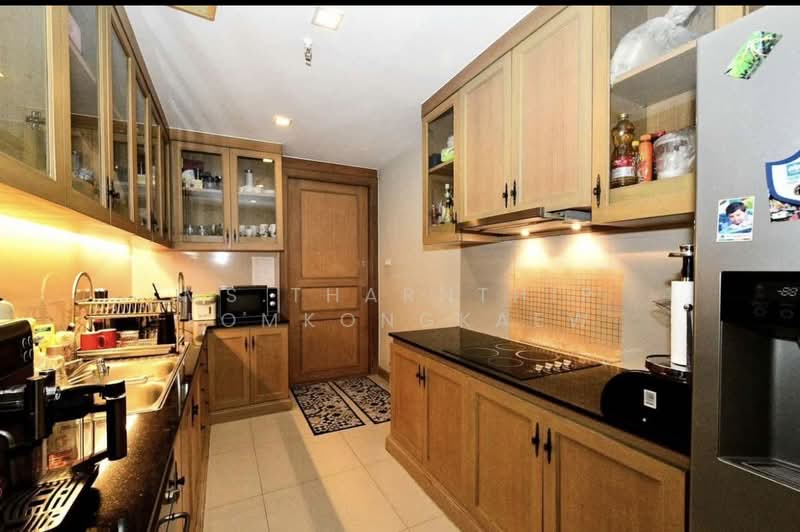 Sathorn Gardens, Bangkok, 39 South Sathorn Road, Thung Maha Mek, Sathon, Bangkok, 3 Bedrooms, 230 sqm, Condo For Sale, by Ms.Tharnthip Lomkongkaew, 500447383 - DDproperty.com