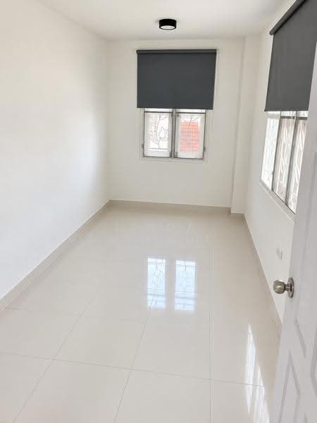 Vararom Lakeview : วรารมย์ เลควิลล์, สมุทรปราการ, ถนนบางพลี-ตำหรุ, บางพลีใหญ่, บางพลี, สมุทรปราการ, 300 ตร.ม., บ้านเดี่ยว ขาย, โดย Jinda phraechuen James, 500447386 - DDproperty.com