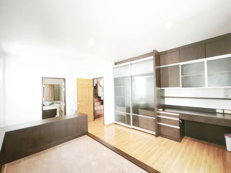 Areeya Casa Onnut, Bangkok, Khwaeng Suan Luang, Suan Luang, Bangkok, 4 Bedrooms, 280 sqm, Single Detached House For Sale, by วีระศักดิ์, 500447393 - ห้องนอนที่ 2 - DDproperty.com