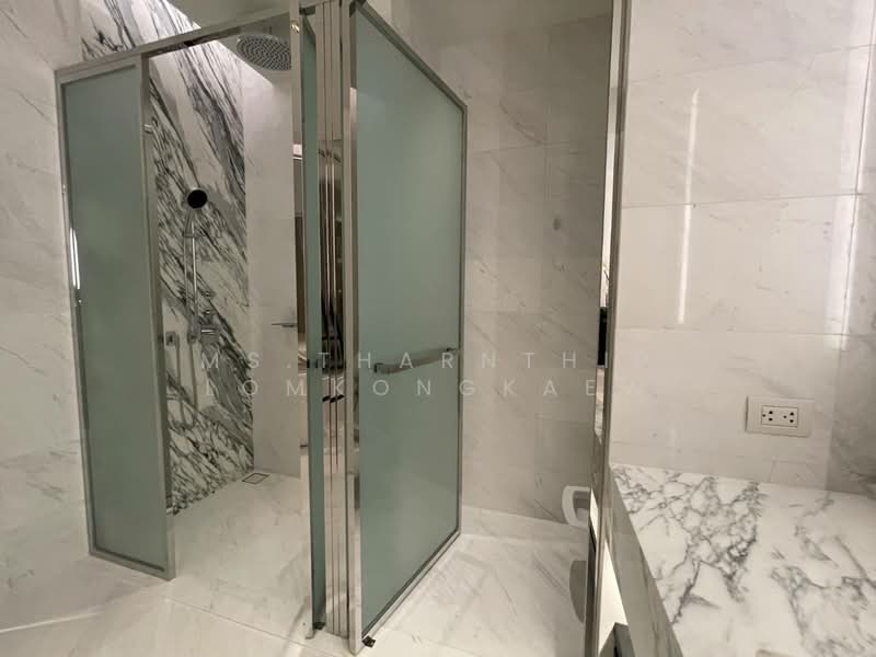 Four Seasons Private Residences : โฟร์ ซีซั่นส์ ไพรเวท เรสสิเด้นซ์, กรุงเทพ, 300 ถนนเจริญกรุง, ยานนาวา, สาทร, กรุงเทพ, 137 ตร.ม., คอนโด ให้เช่า, โดย Ms.Tharnthip Lomkongkaew, 500447468 - DDproperty.com