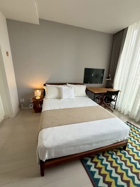 Noble Ploenchit, Bangkok, 1035 Ploenchit Road, Lumphini, Pathum Wan, Bangkok, 2 Bedrooms, 90 sqm, Condo For Rent, by Ms.Tharnthip Lomkongkaew, 500447471 - DDproperty.com